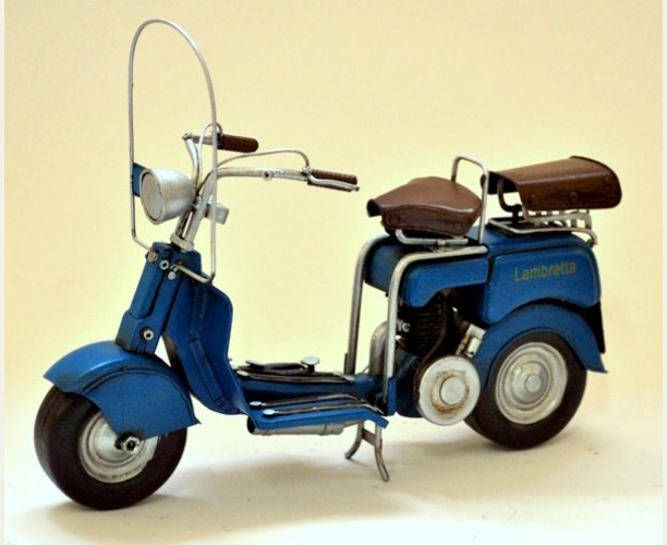 Nice Images Collection: Lambretta Scooter Desktop Wallpapers