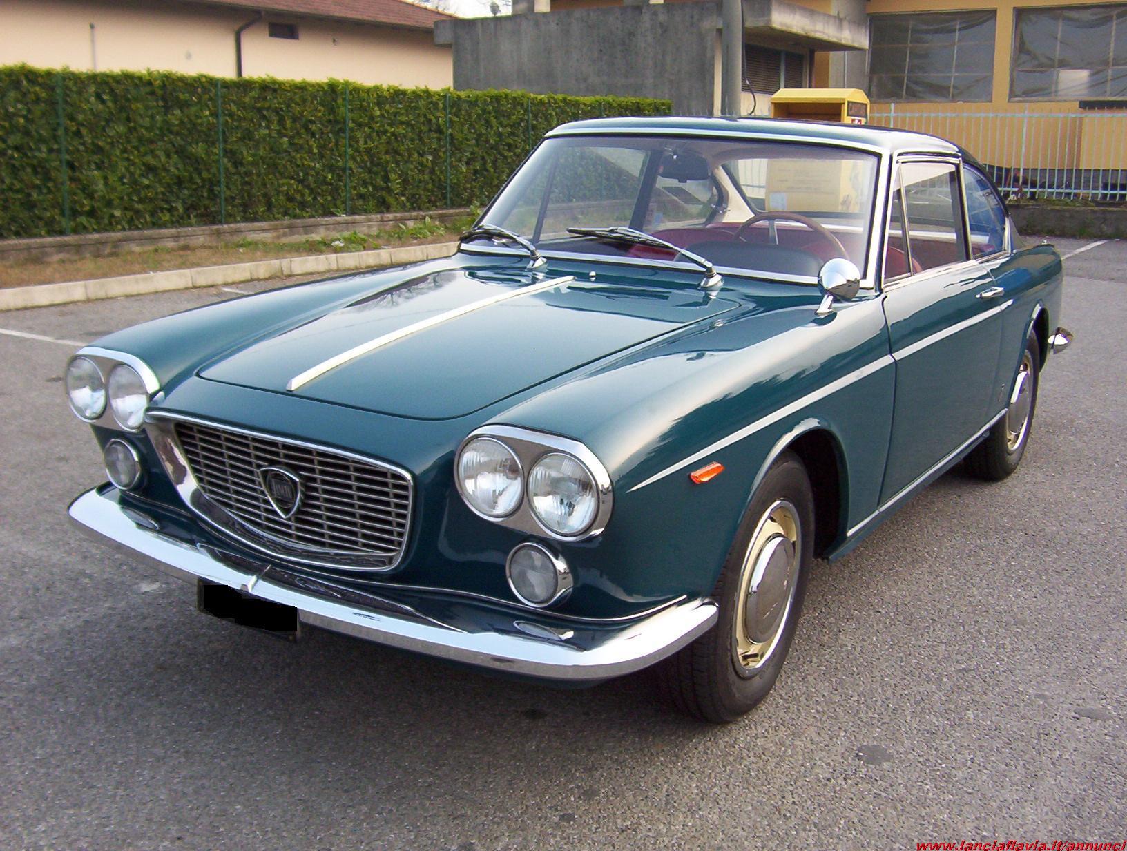 Nice Images Collection: Lancia Flavia Desktop Wallpapers