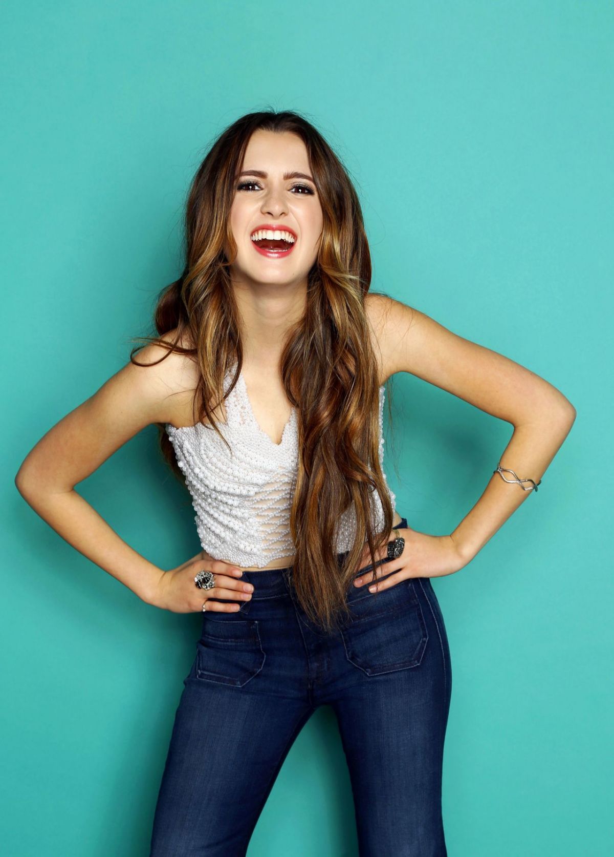 Amazing Laura Marano Pictures & Backgrounds
