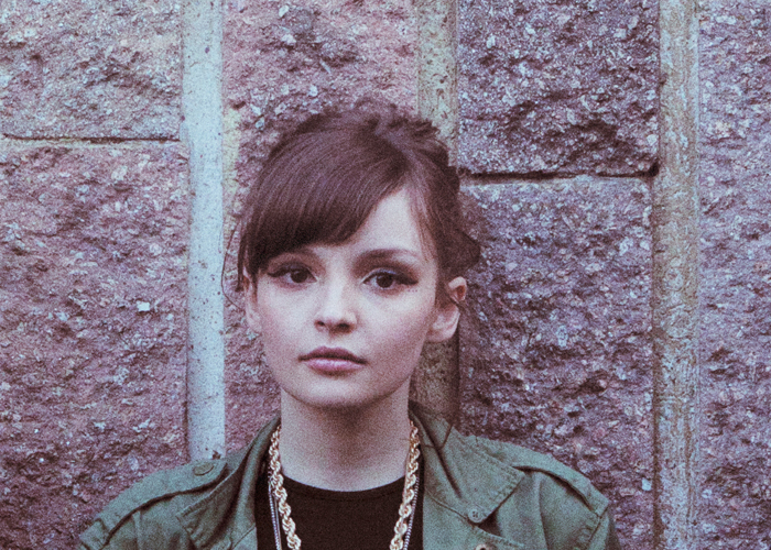 Images of Lauren Mayberry | 700x500