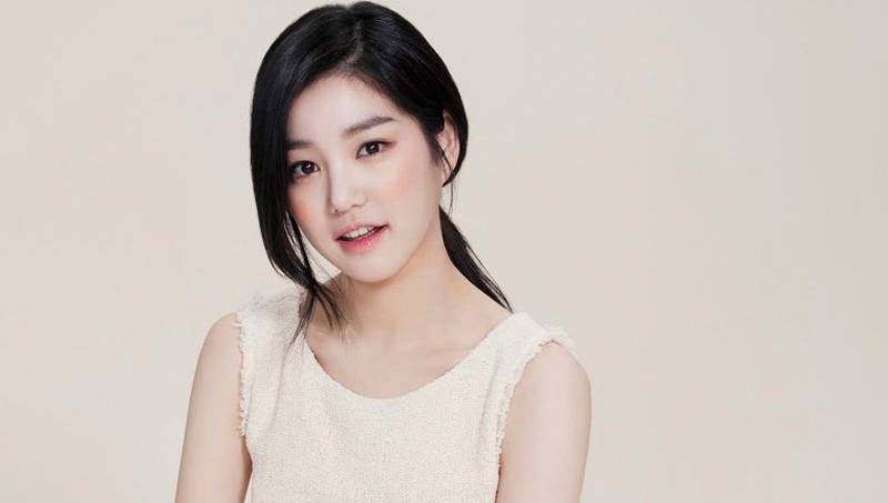 Amazing Lee Yu-bi Pictures & Backgrounds