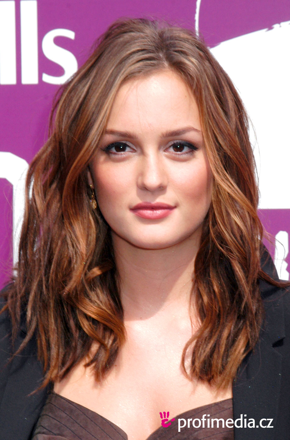 Images of Leighton Meester | 922x1400