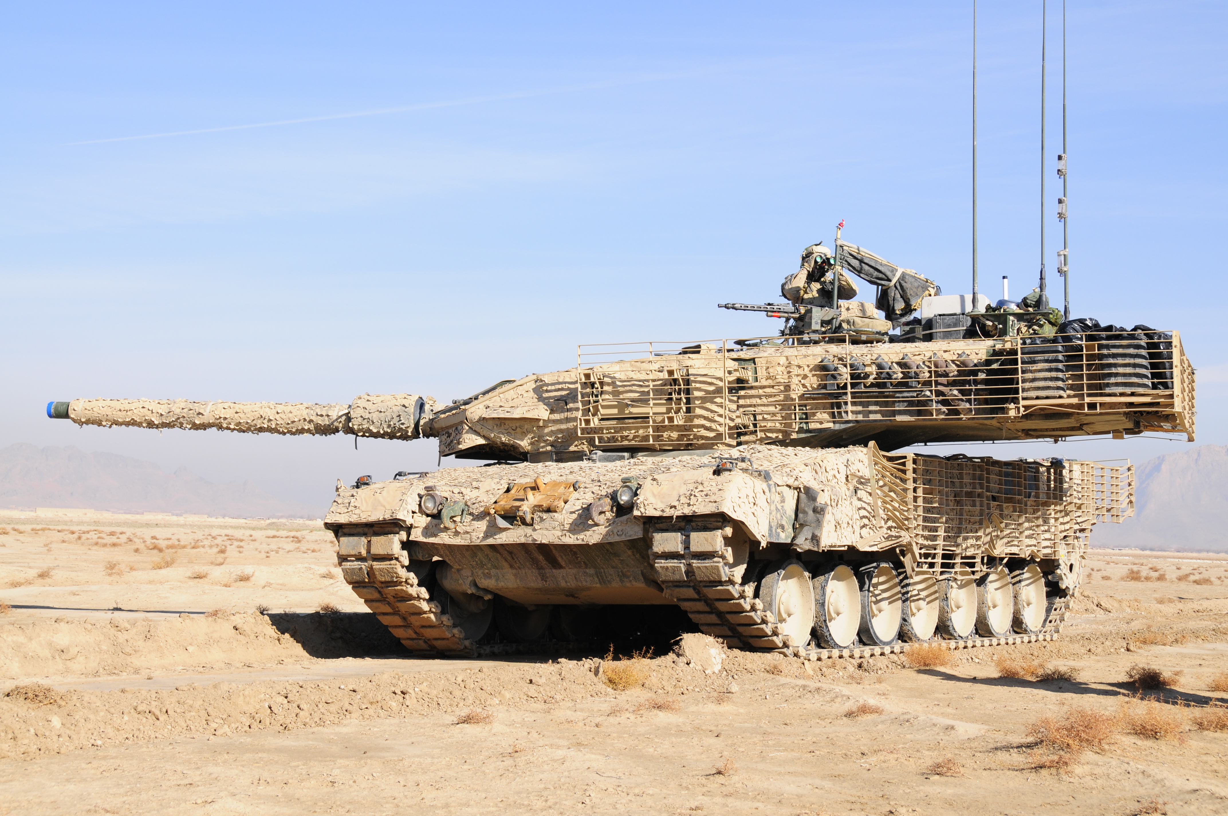 Images of Leopard 2 | 4288x2848