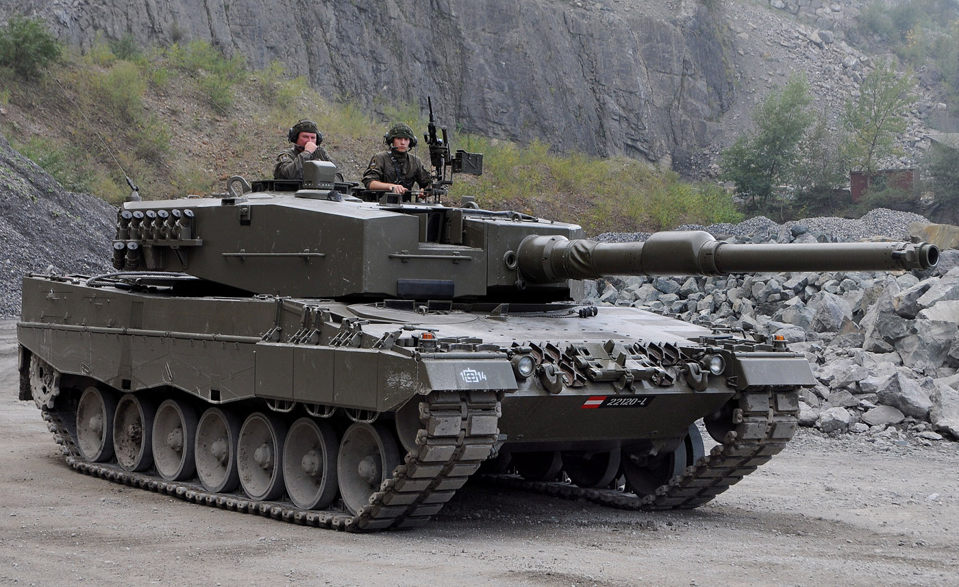 Leopard 2 #16