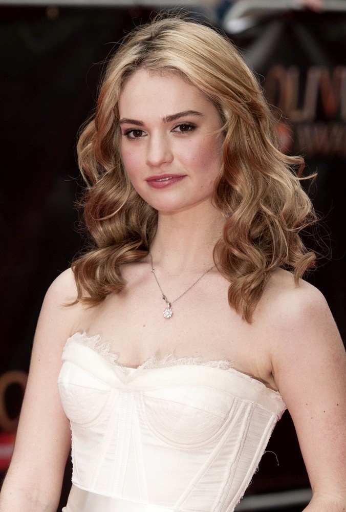Nice wallpapers Lily James 676x1000px