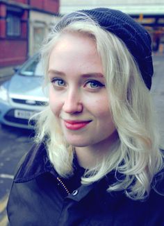 Lily Loveless Backgrounds on Wallpapers Vista