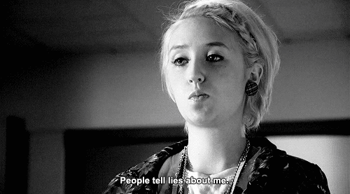 500x277 > Lily Loveless Wallpapers