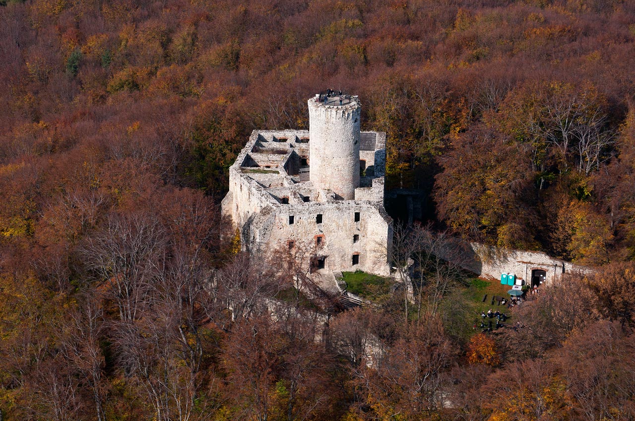 Lipowiec Castle #10