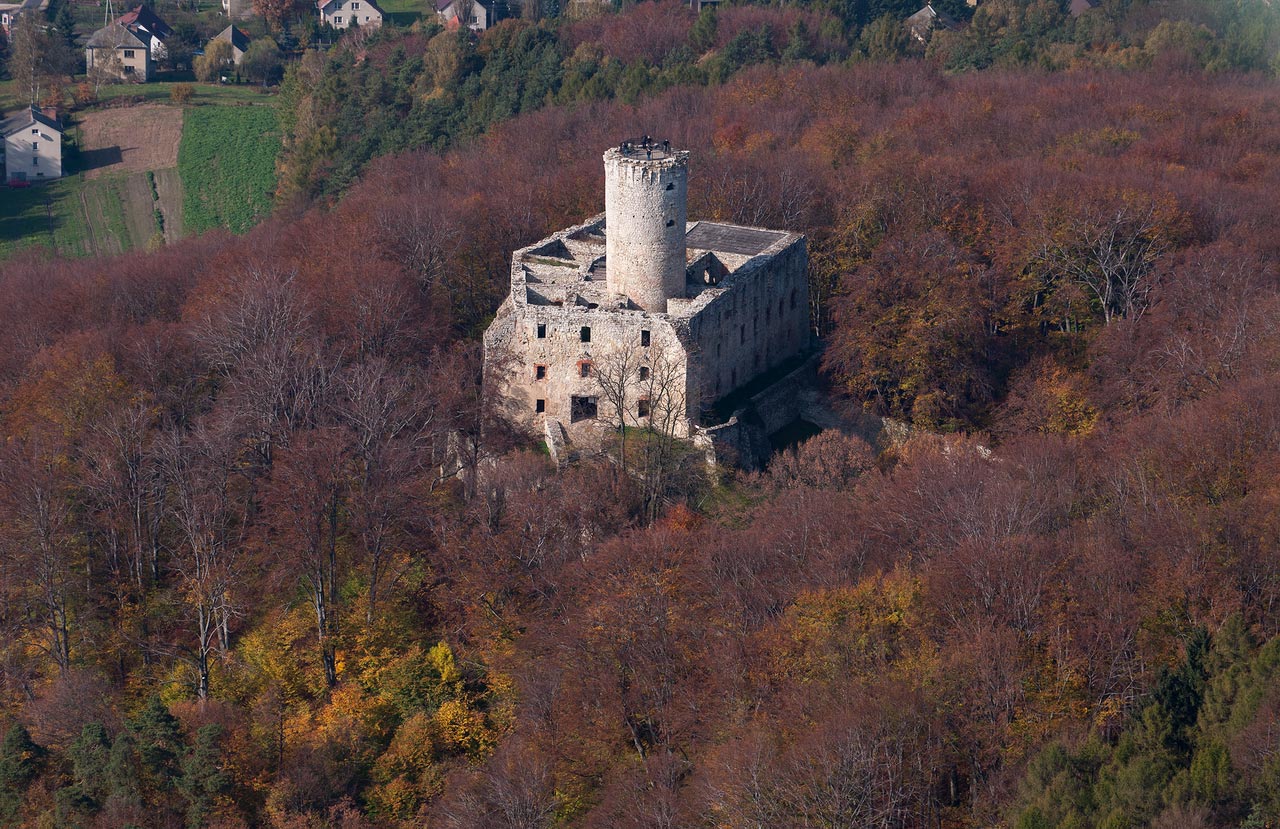Lipowiec Castle #9