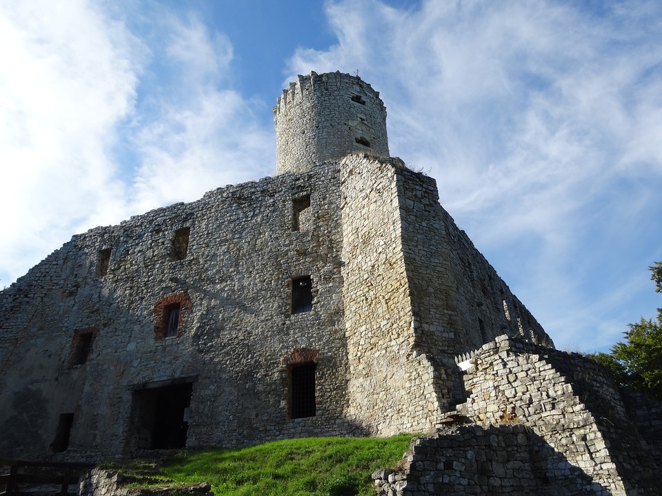 Lipowiec Castle #26