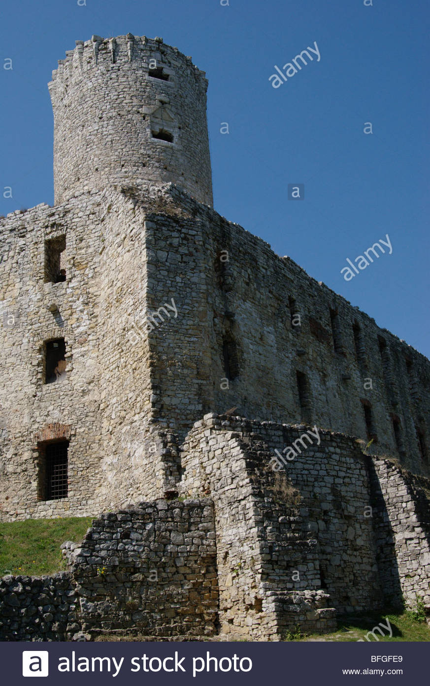 Lipowiec Castle #19