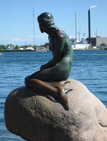 Nice wallpapers Little Mermaid Statue 341x450px