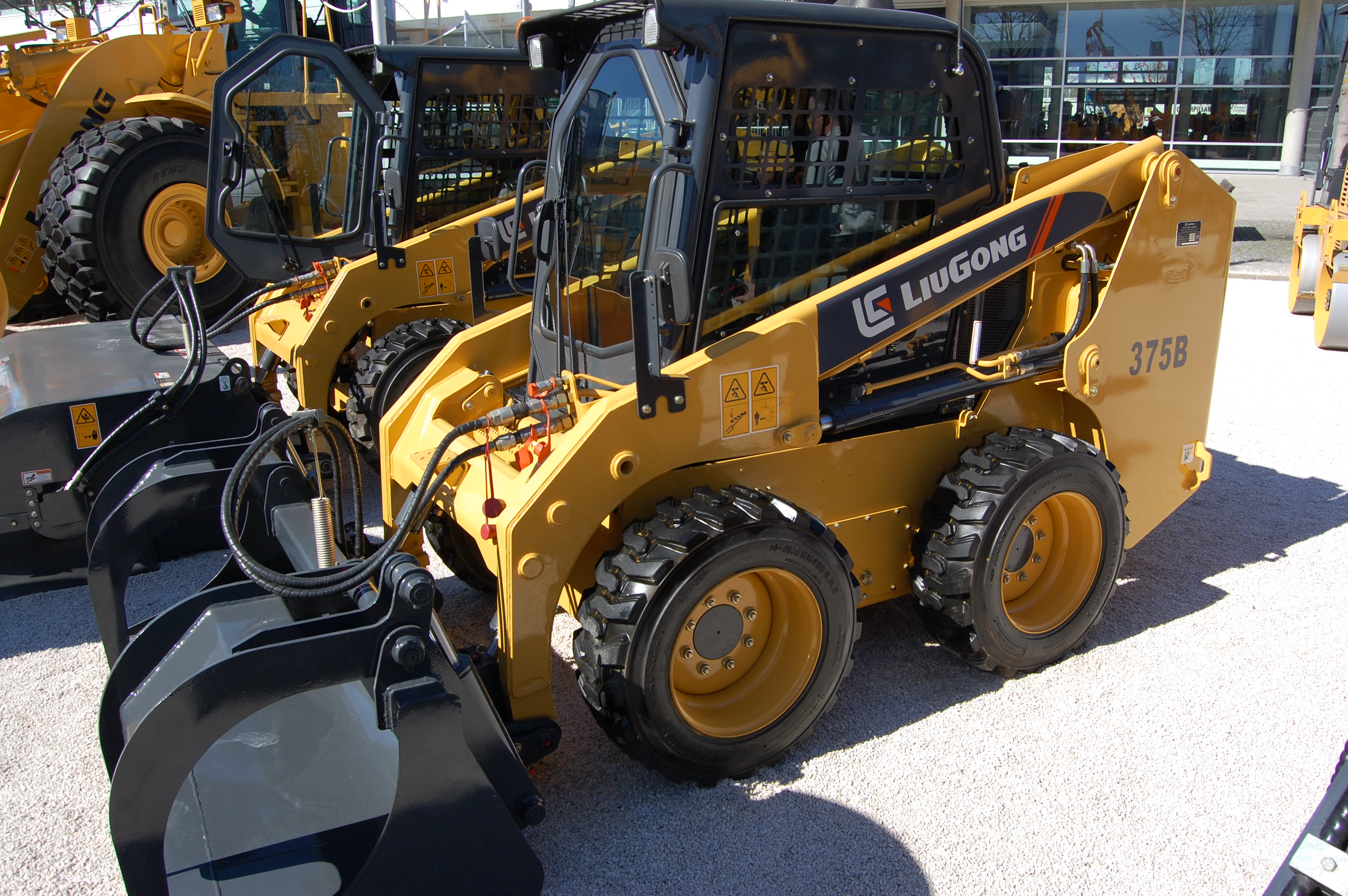 Amazing LiuGong Skid Steer Pictures & Backgrounds