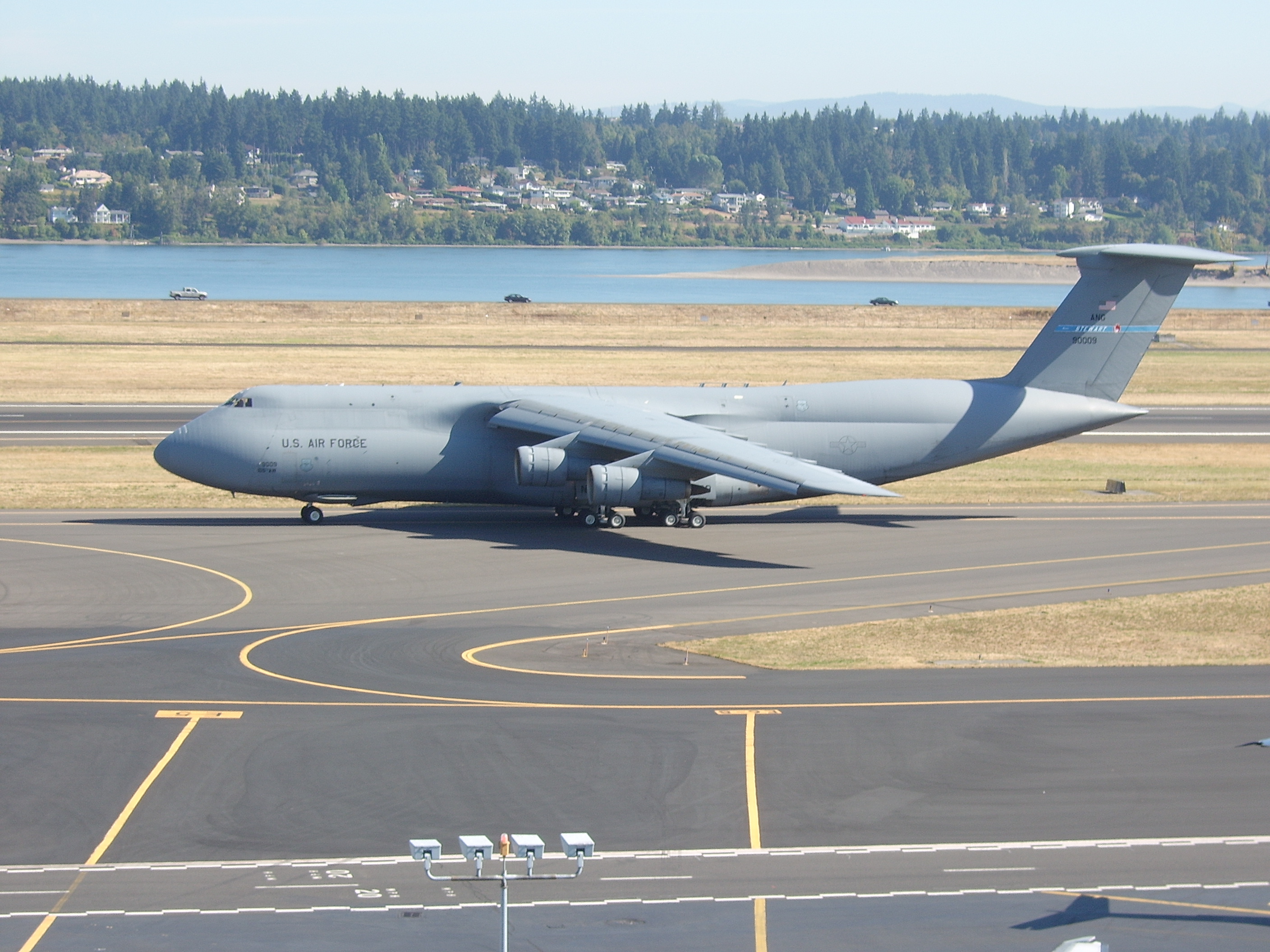 Lockheed C-5 Galaxy Backgrounds on Wallpapers Vista