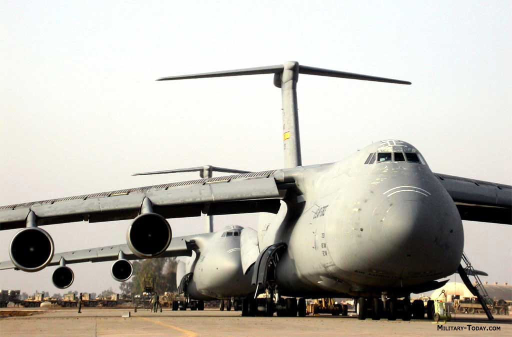Amazing Lockheed C-5 Galaxy Pictures & Backgrounds
