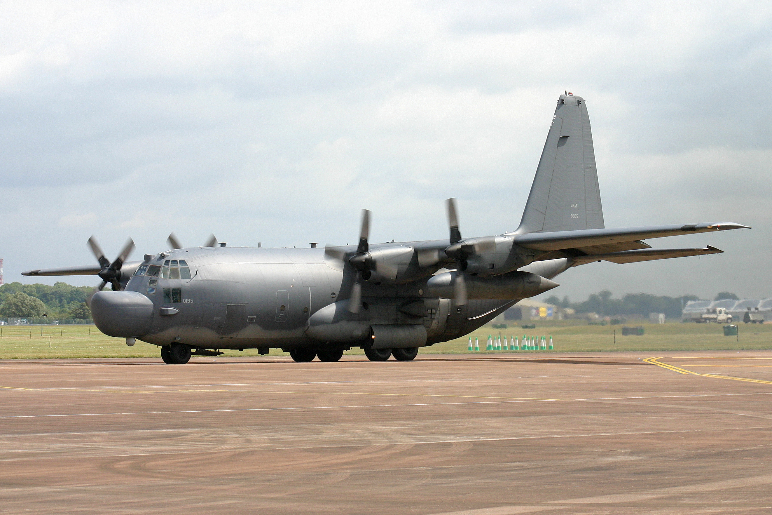 Nice Images Collection: Lockheed MC-130 Desktop Wallpapers