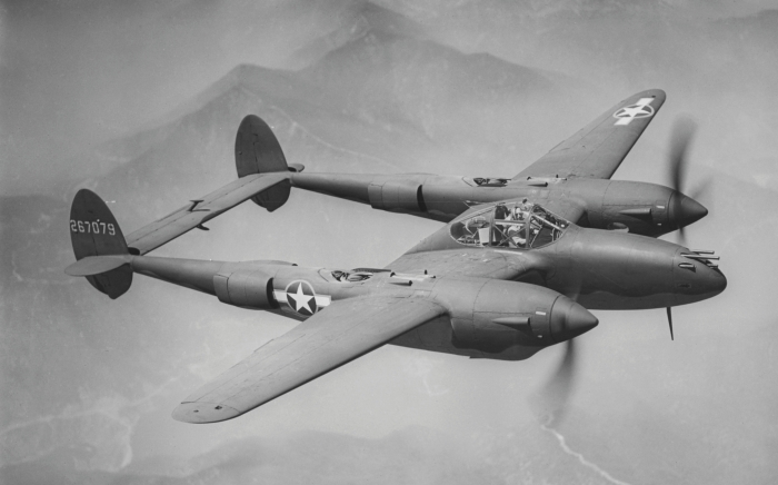 Lockheed P-38 Lightning #21