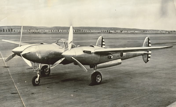 Lockheed P-38 Lightning #14