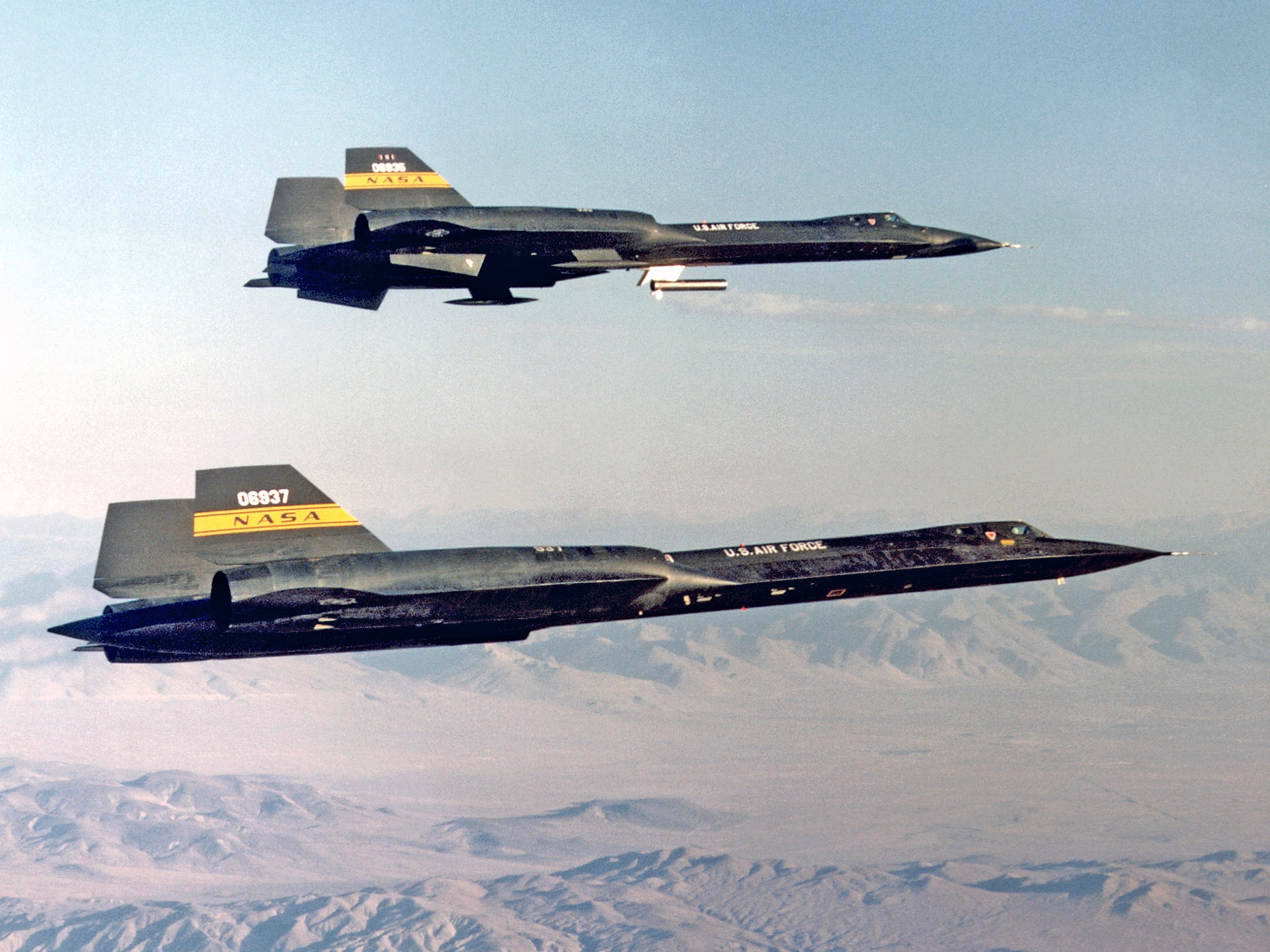 Amazing Lockheed YF-12 Pictures & Backgrounds