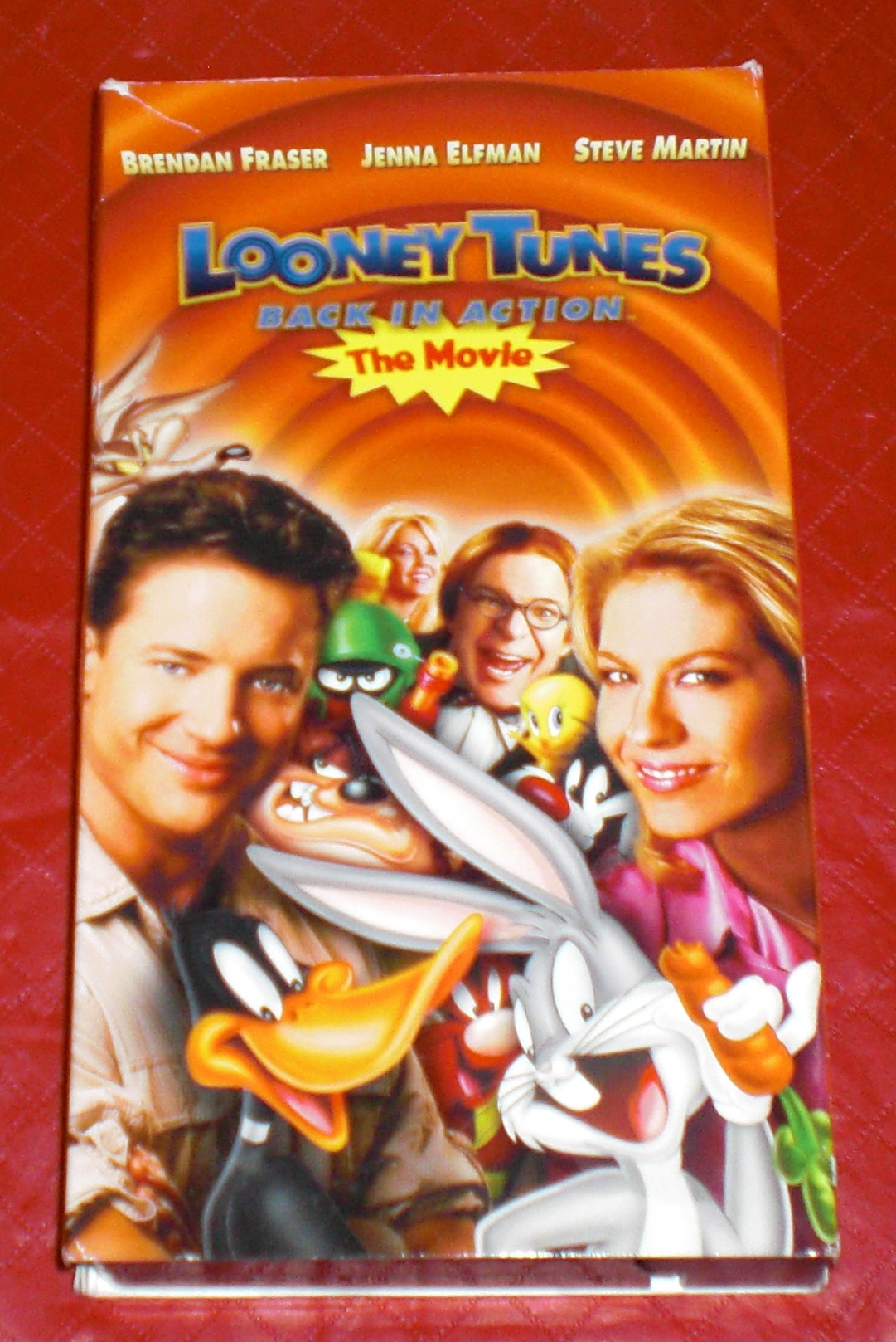 High Resolution Wallpaper | Looney Tunes: Back In Action 1081x1617 px