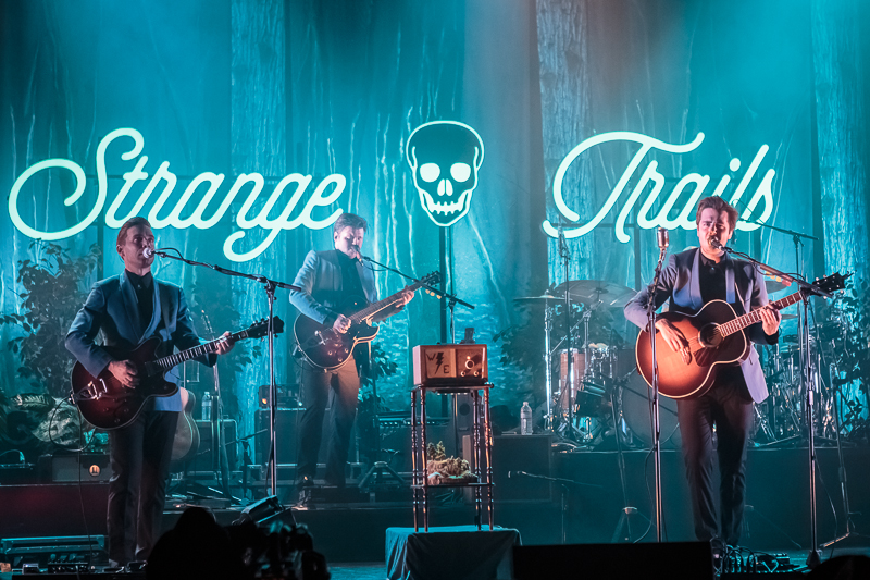 High Resolution Wallpaper | Lord Huron 800x533 px
