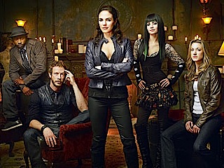 Lost Girl Pics, TV Show Collection