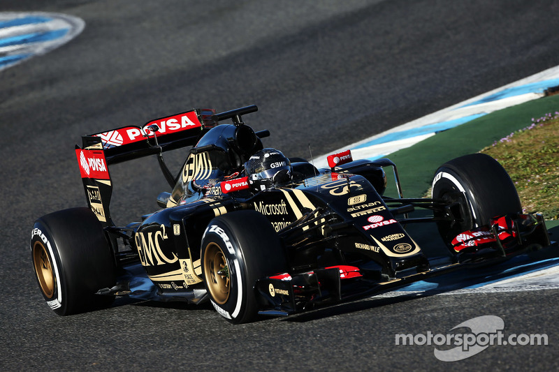 Lotus E23 Formula 1 #17