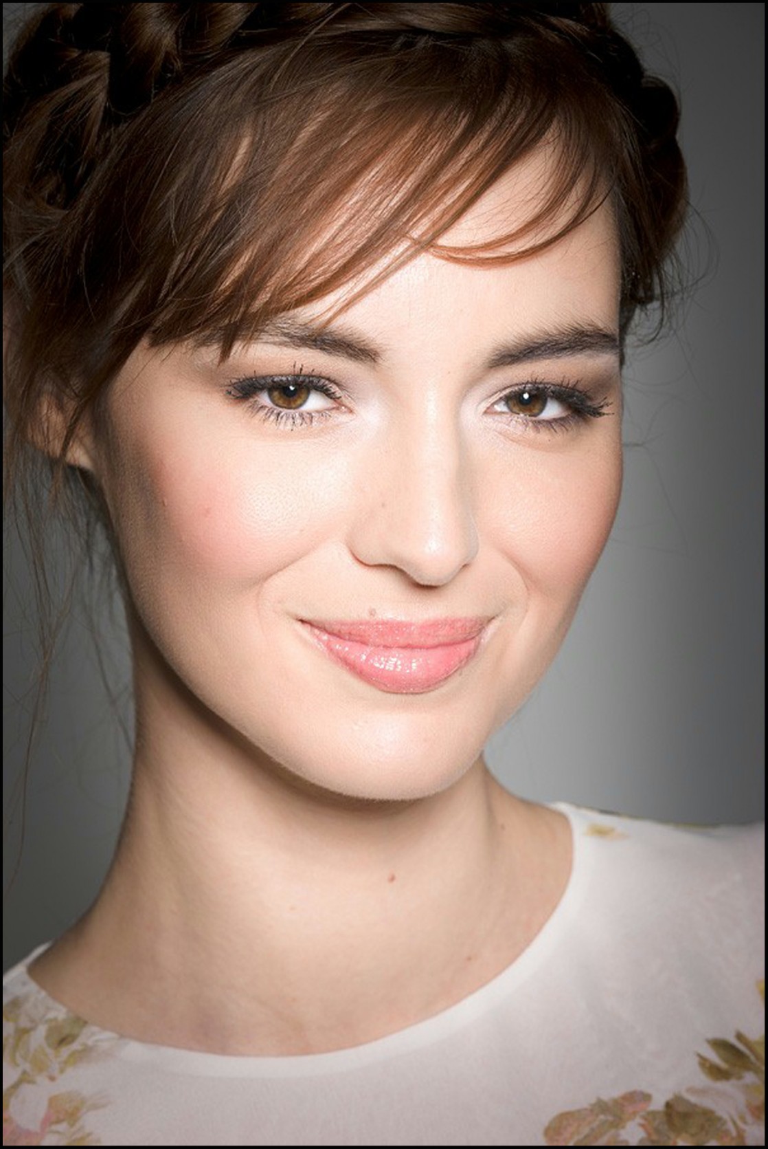 Amazing Louise Bourgoin Pictures & Backgrounds