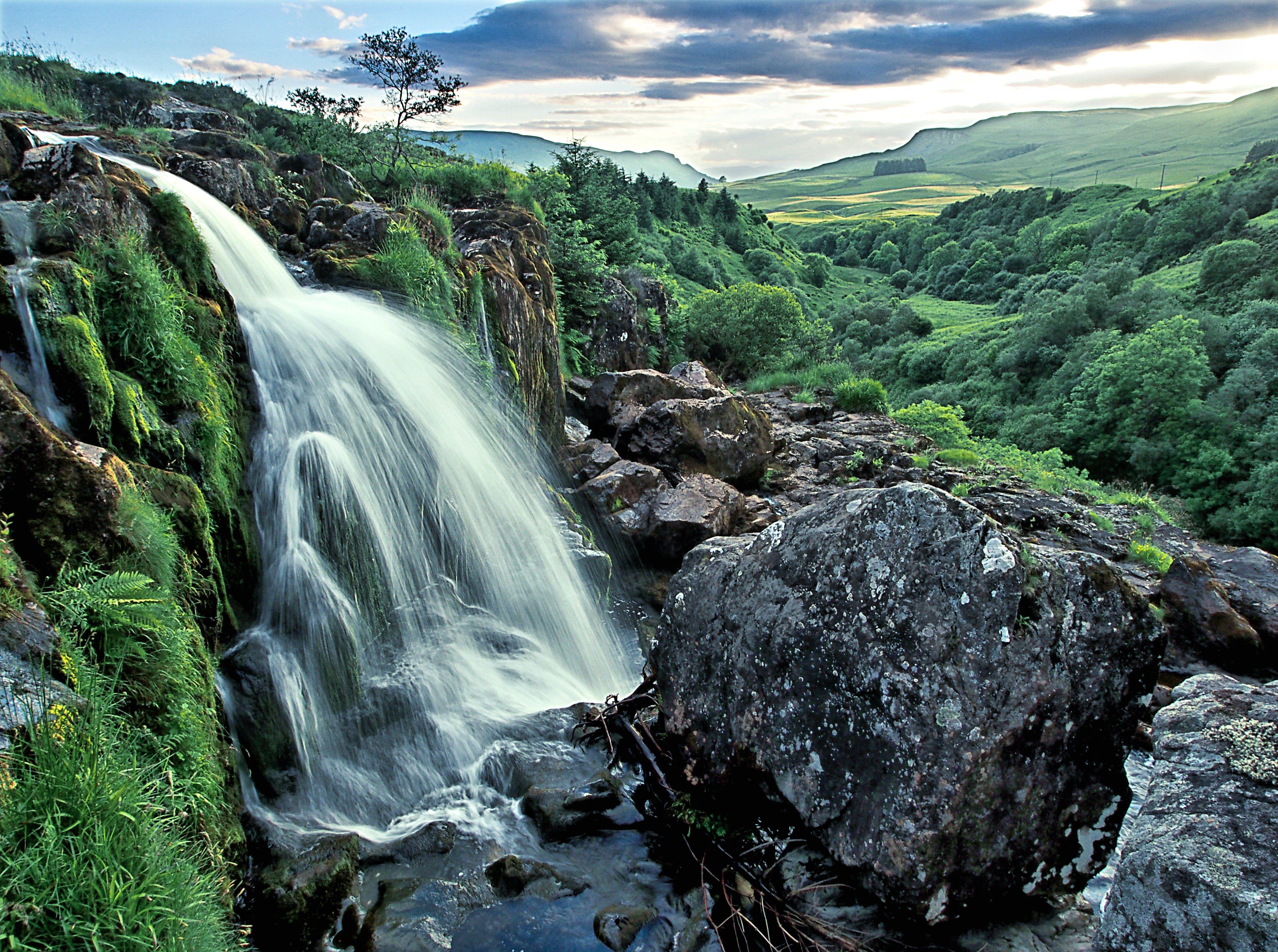 Nice wallpapers Loup Of Fintry Waterfall 4562x3399px