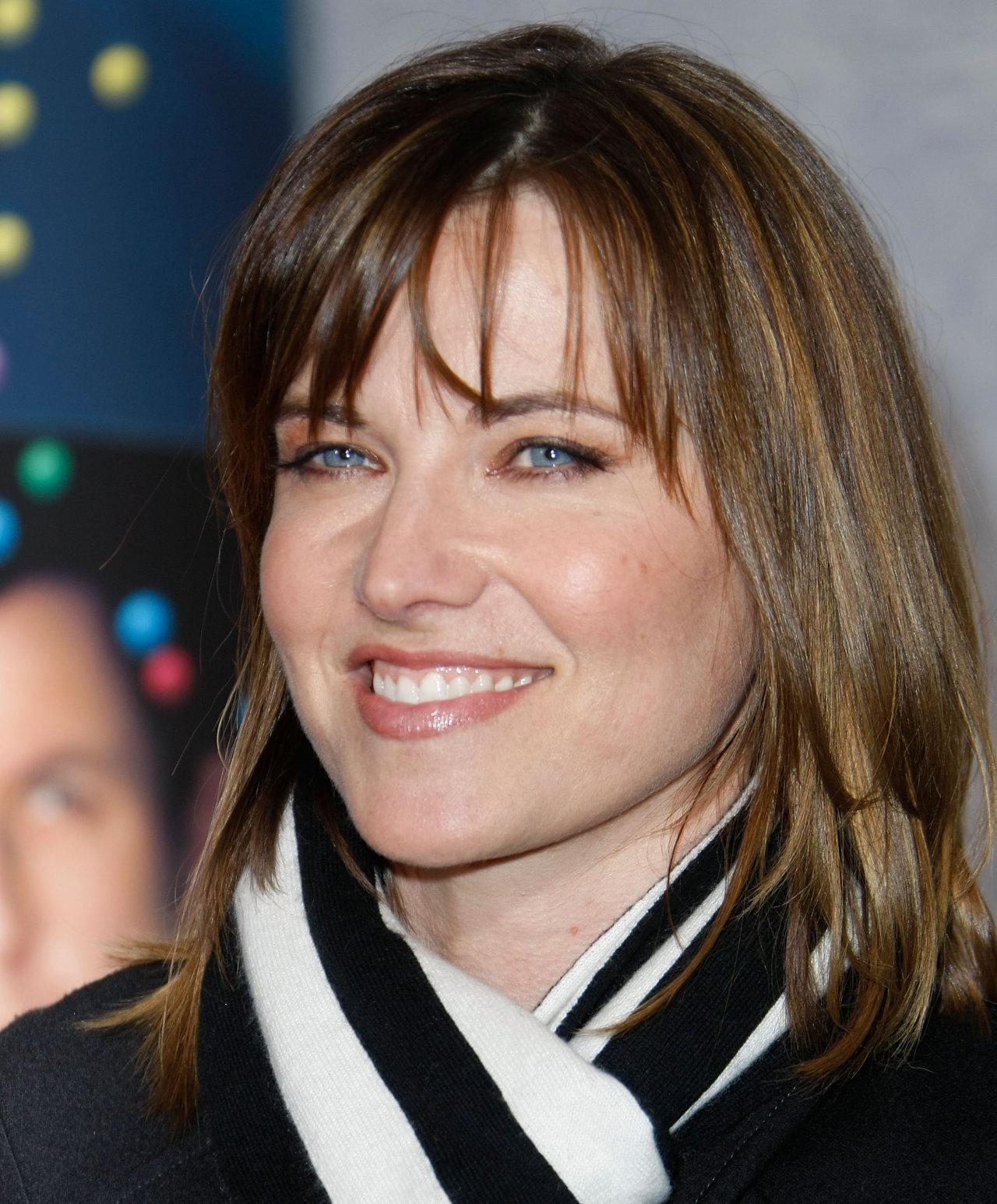 Lucy Lawless #8
