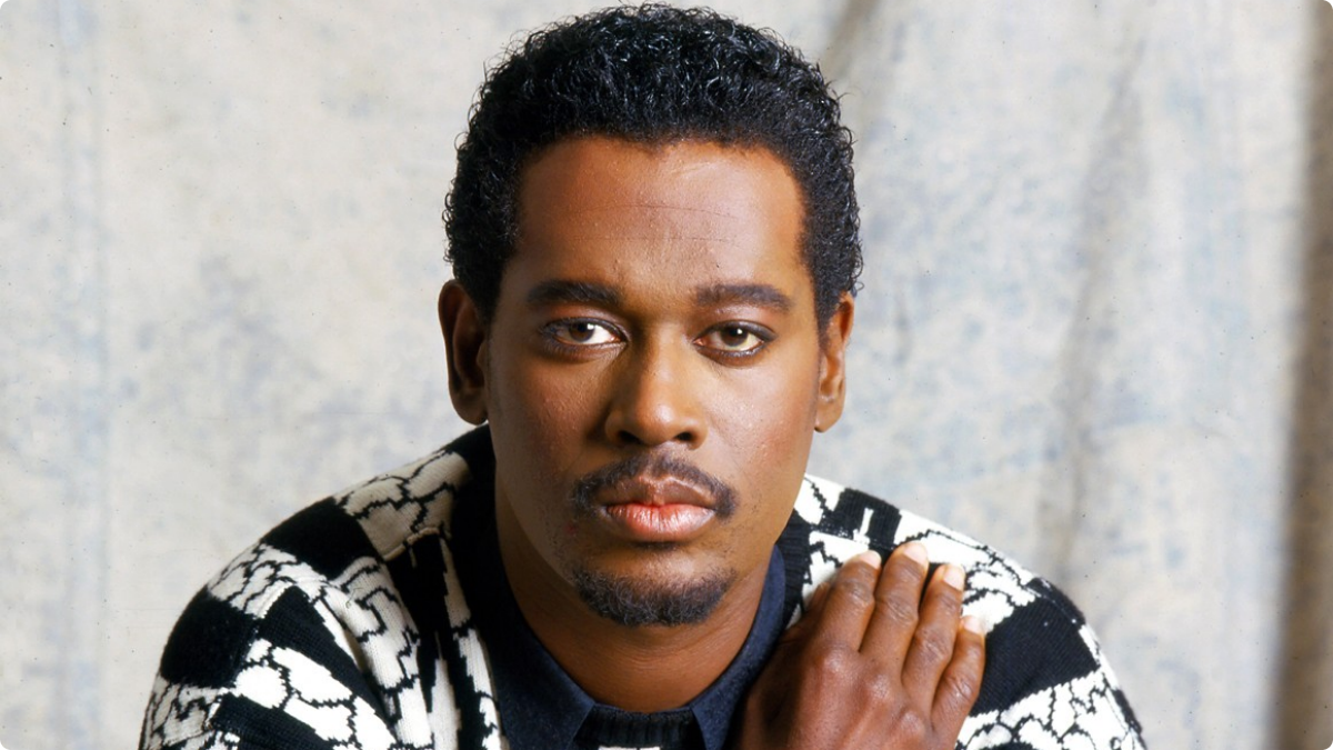 HQ Luther Vandross Wallpapers | File 1607.6Kb
