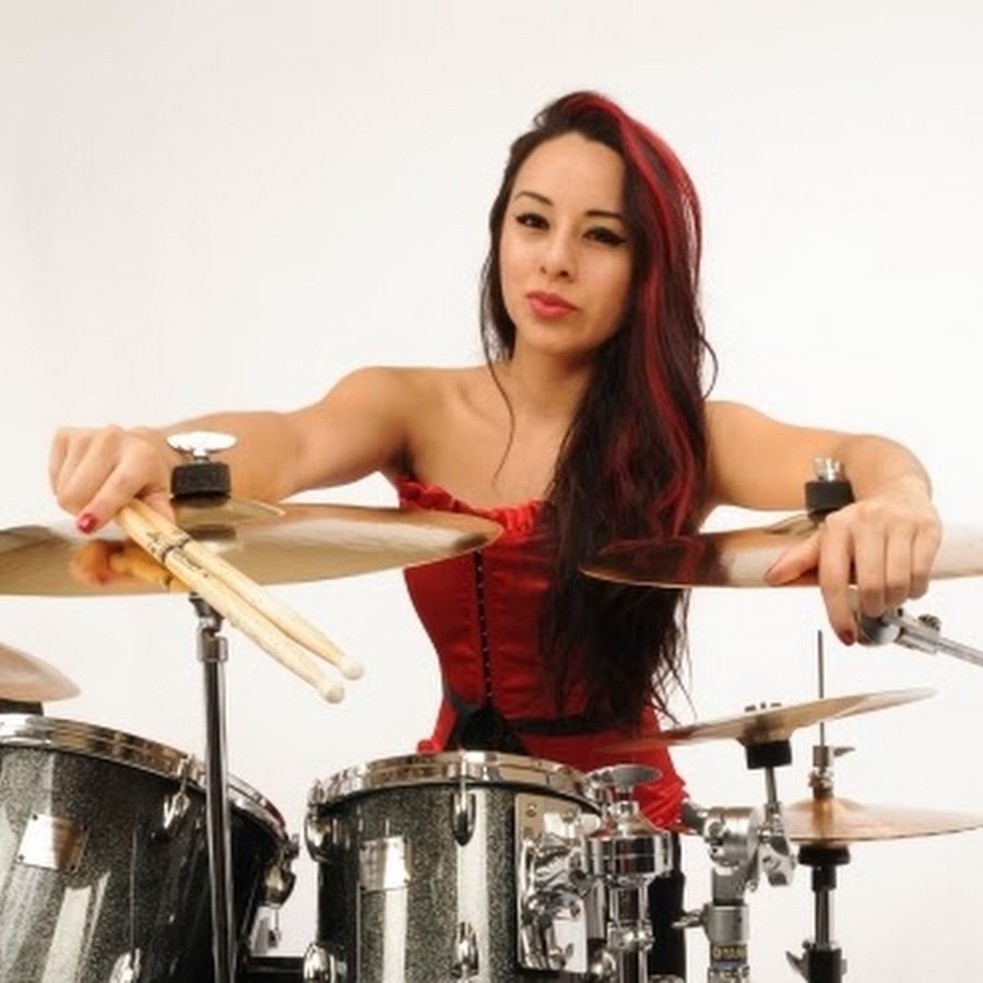 Lux Drummerette #22