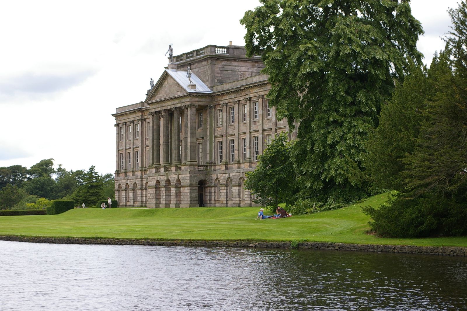 HD Quality Wallpaper | Collection: Man Made, 1600x1066 Lyme Park