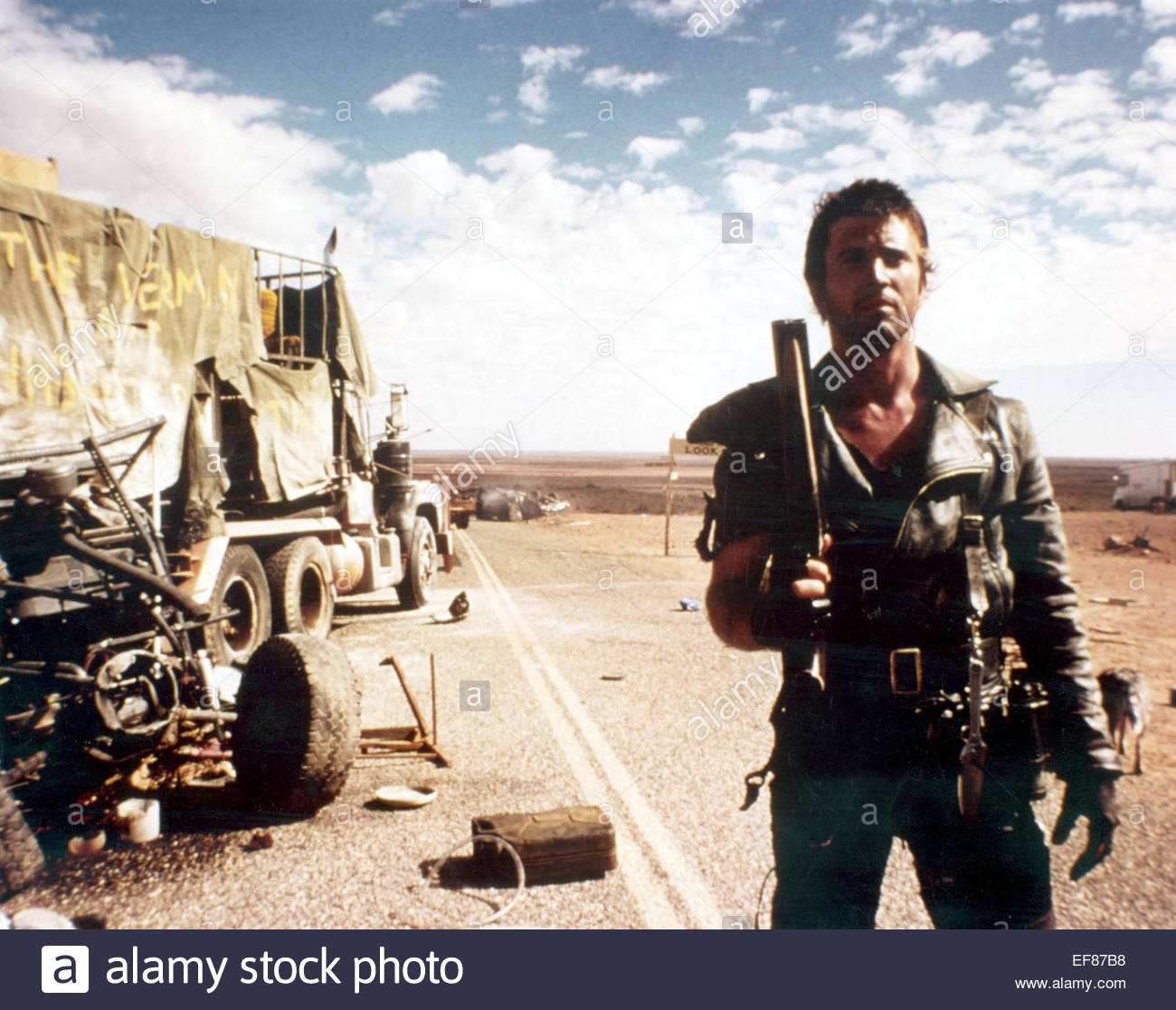 1300x1116 > Mad Max 2: The Road Warrior Wallpapers