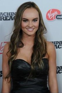 Madeline Carroll High Quality Background on Wallpapers Vista