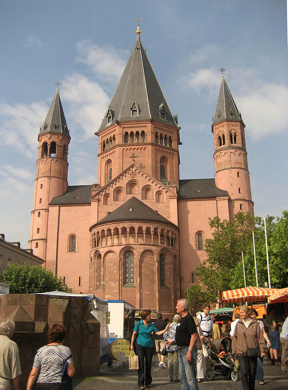 HD Quality Wallpaper | Collection: Religious, 591x800 Mainz Cathedral