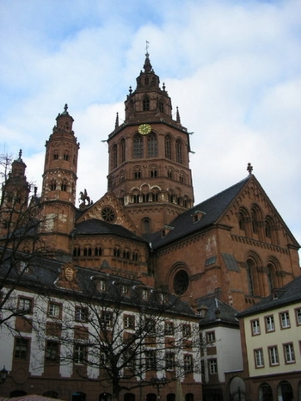 Amazing Mainz Cathedral Pictures & Backgrounds