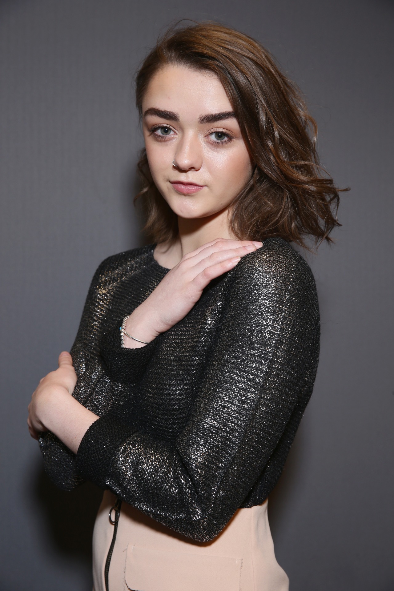 1280x1920 > Maisie Williams Wallpapers
