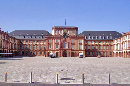 Images of Mannheim Palace | 415x276