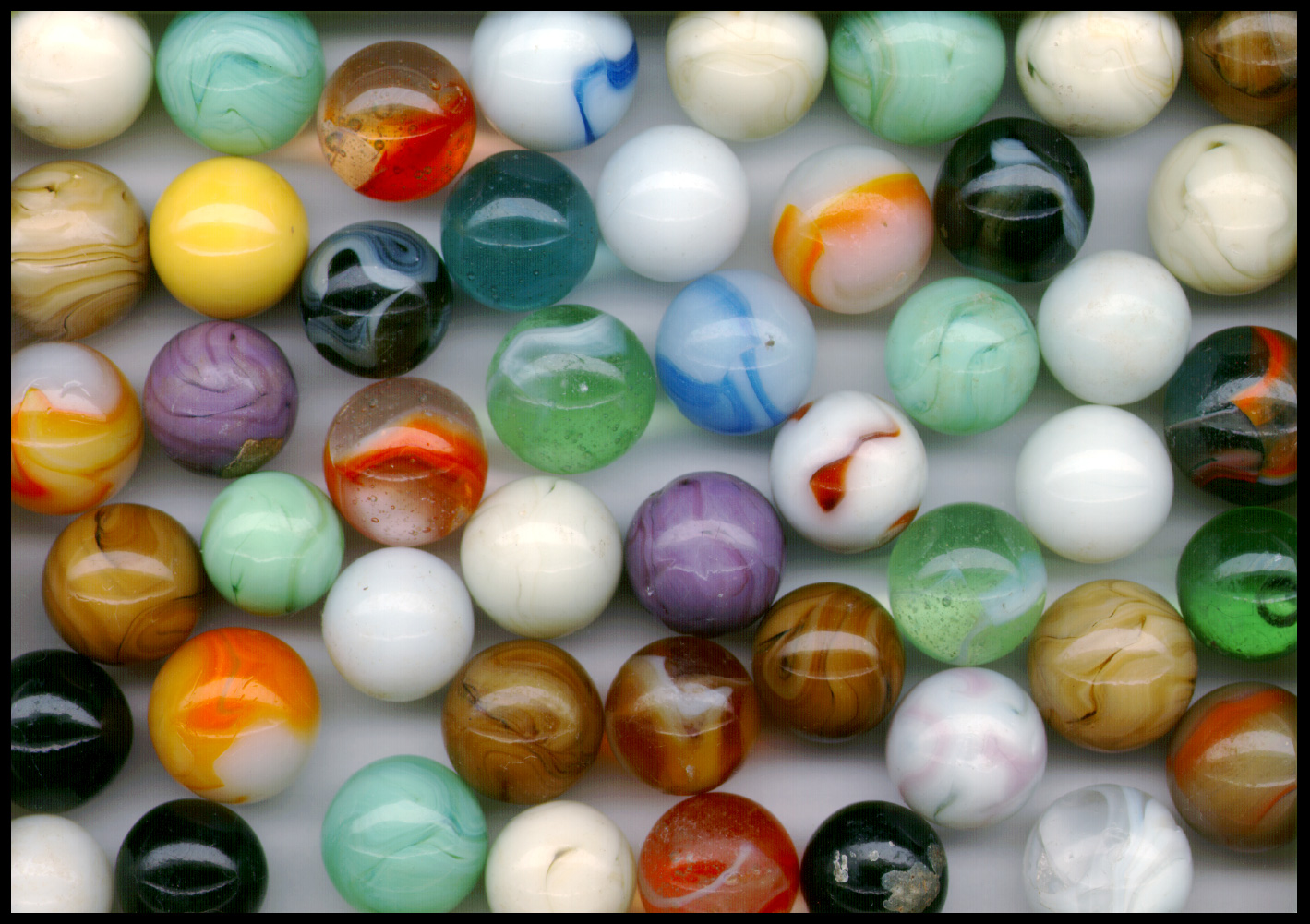 Amazing Marbles Pictures & Backgrounds