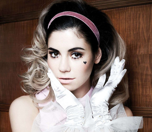 Images of Marina And The Diamonds | 500x433