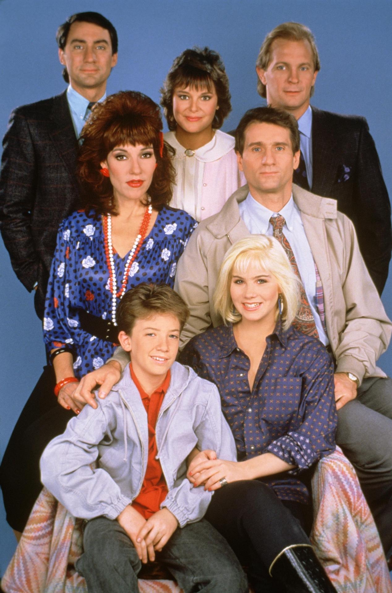 HD Quality Wallpaper | Collection: TV Show, 1268x1920 Married ... With Children