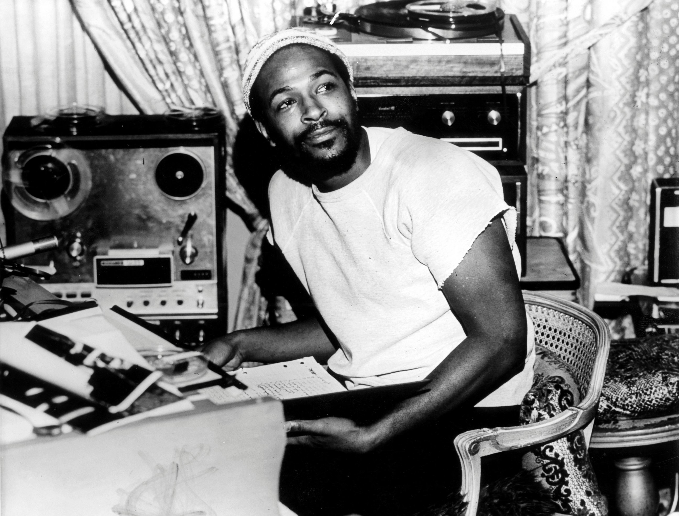 HD Quality Wallpaper | Collection: Music, 2592x1972 Marvin Gaye