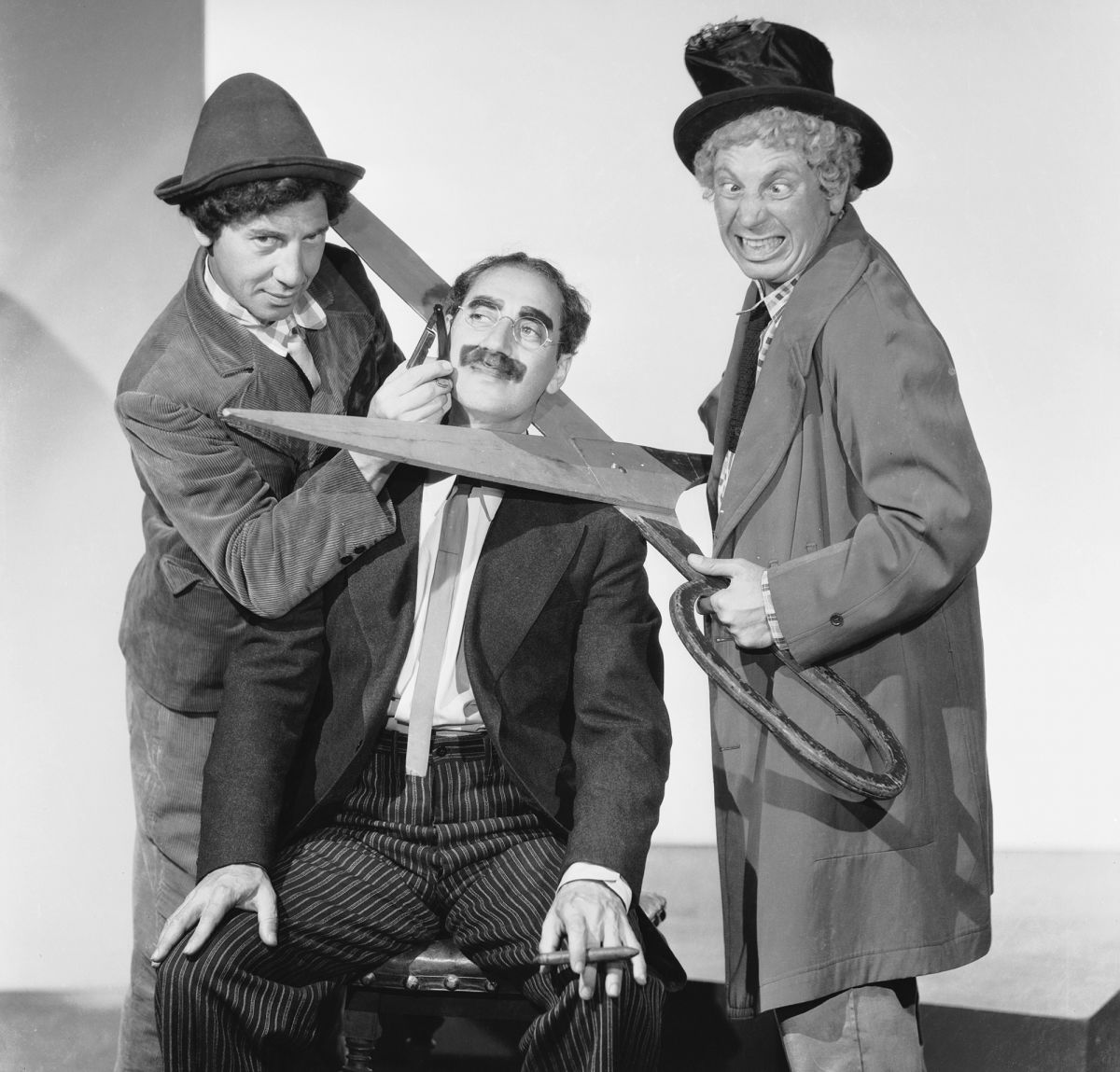 High Resolution Wallpaper | Marx Brothers 1200x1149 px