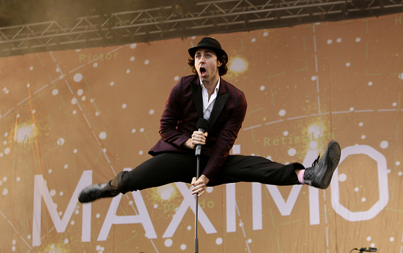 HD Quality Wallpaper | Collection: Music, 586x368 Maximo Park