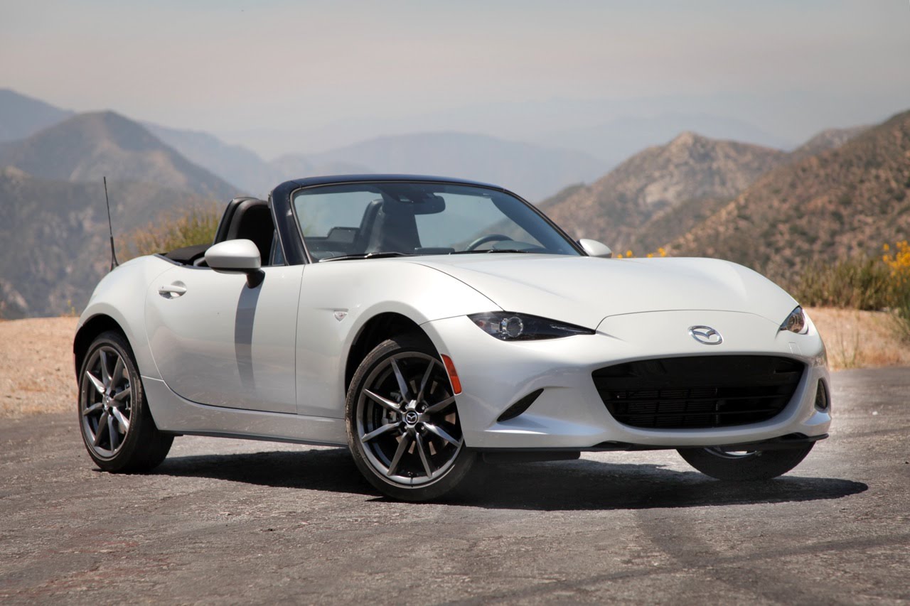 Nice Images Collection: Mazda MX-5 Desktop Wallpapers