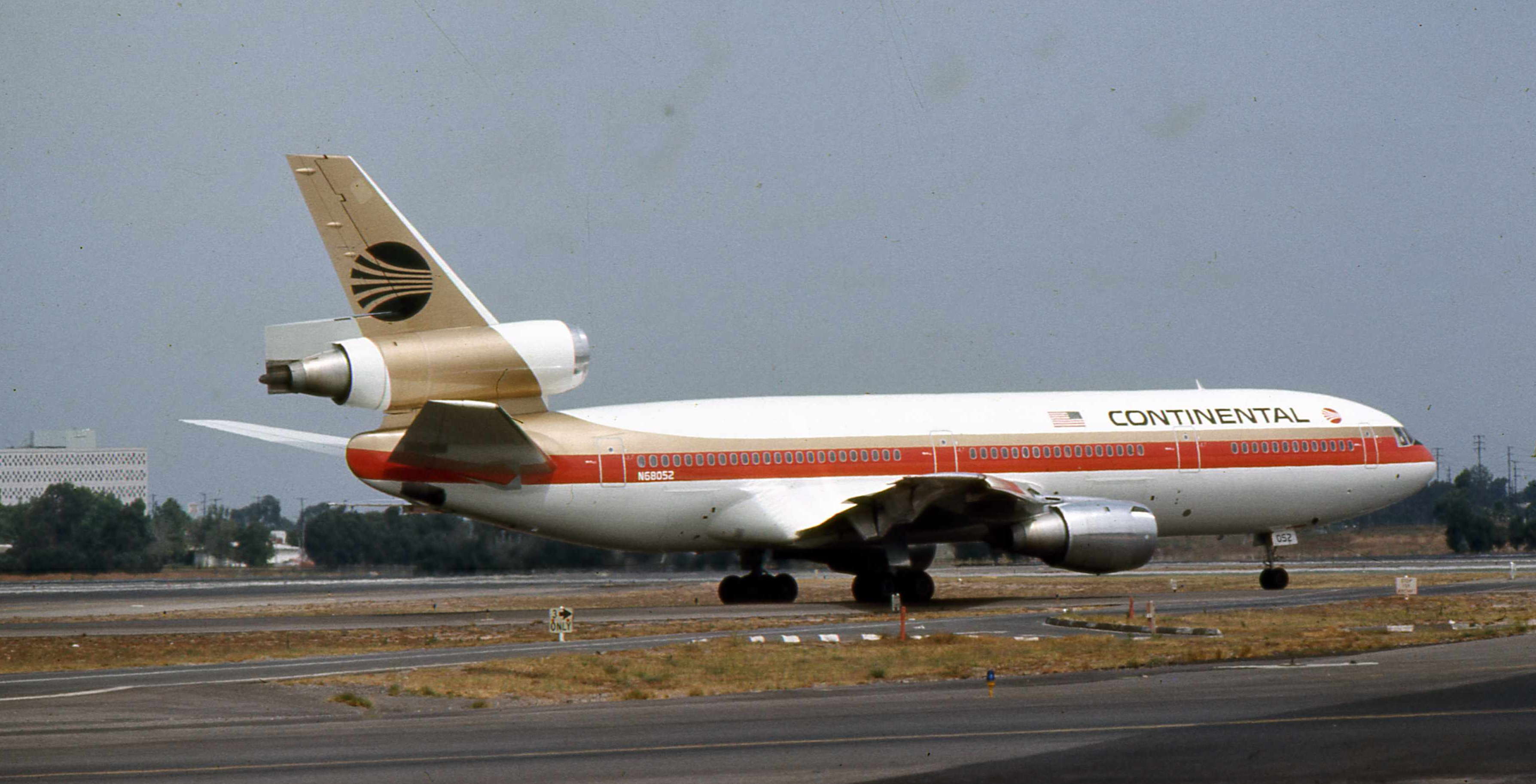 Images of McDonnell Douglas DC-10 | 3576x1826