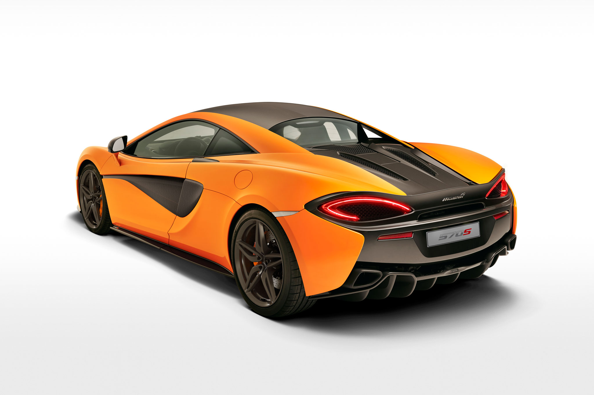 HD Quality Wallpaper | Collection: Vehicles, 2048x1360 McLaren 570S