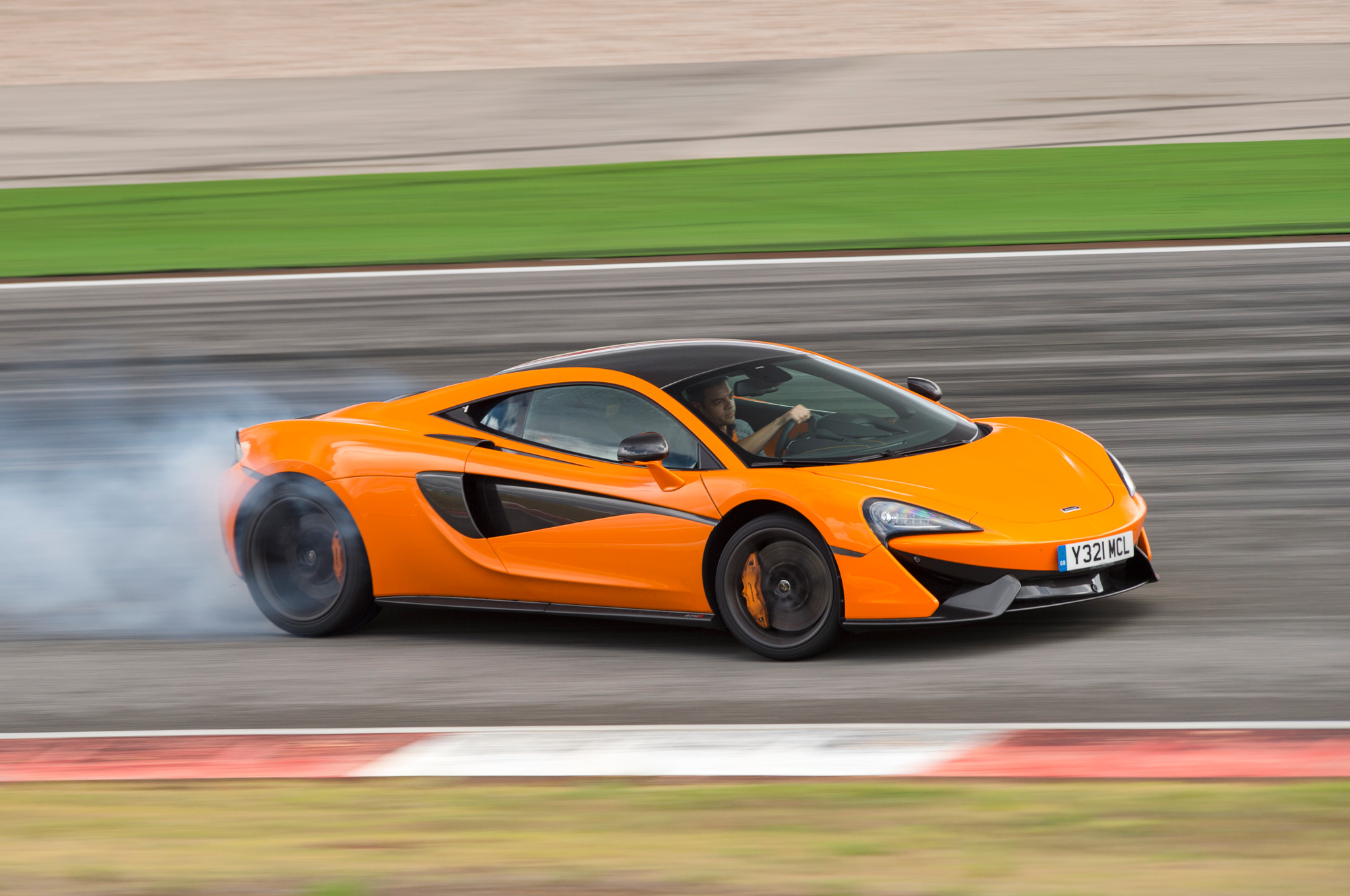 McLaren 570S #9
