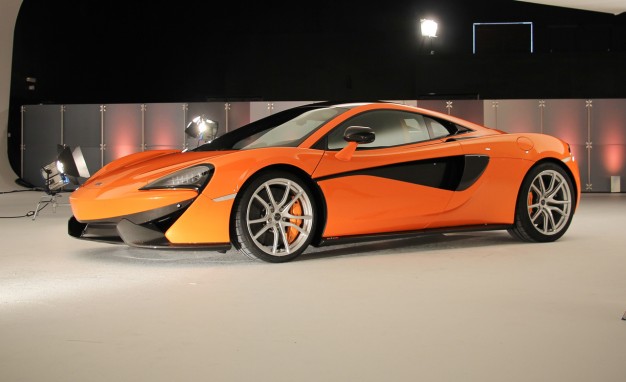McLaren 570S #18